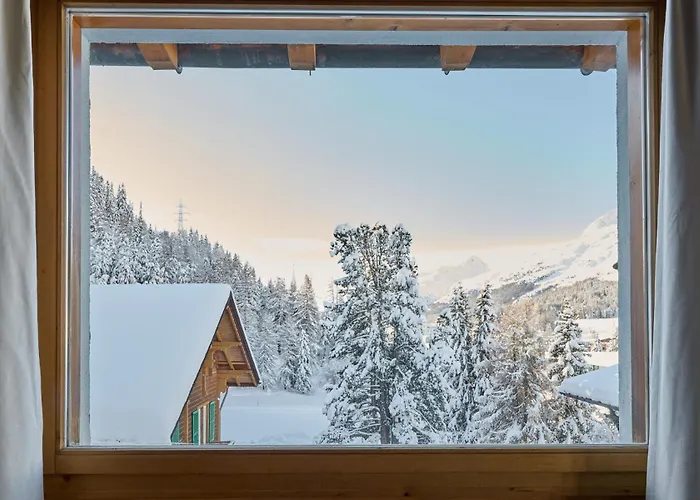 Chesa Madrisa Apartament *